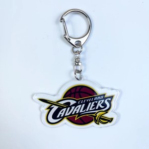 Porte-clés en acrylique Shunquan Jewelry, nouveau style sportif, logo d'équipe de star de basket <span class=keywords><strong>NBA</strong></span>, pendentif pour <span class=keywords><strong>sac</strong></span> à <span class=keywords><strong>dos</strong></span>, image et forme personnalisables - Product Image 1