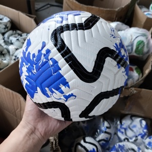 Ballons de football professionnels personnalisés thermocollés, taille 4/5, en PU, avec logo personnalisé, écologiques et durables - Product Image 4