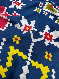 ผ้าพิมพ์ดิจิทัลชิโนนคุณภาพเยี่ยม น้ำหนักเบา ผลิตตามสั่ง พร้อมงานปัก สำหรับตัดเย็บเสื้อผ้าและชุดเดรส - Product Image 3