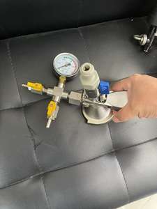 Dispositivo de llenado de cerveza tipo placa antiespumante de barril estándar americano, probador de presión de gas de relleno isobárico tipo A - Product Image 6