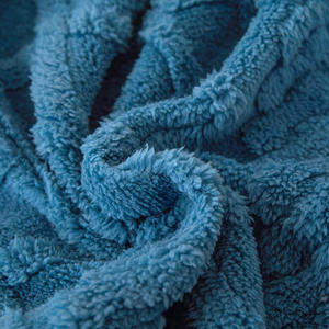 <span class=keywords><strong>Housse</strong></span> de coussin décorative douce de haute qualité pour la maison, taie d'oreiller en peluche 43x43CM, taie d'oreiller géométrique en fausse fourrure - Product Image 6