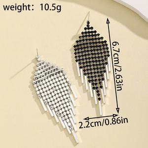 Boucles d'oreilles pendantes longues et exagérées de style coréen personnalisées, clous d'oreilles tendance, pendentifs, accessoires d'oreille à la mode, célèbres sur Internet - Product Image 3