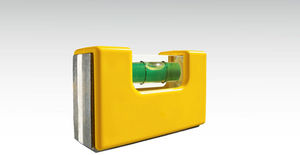 سبائك ألمنيوم صغيرة محمولة منزلية عالية الدقة مغناطيسية عالية الدقة ومستوى الماء 10 بوصة صغيرة 4 بوصة - Product Image 2