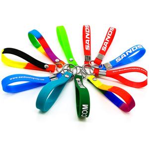 Bracelet en silicone de haute qualité, bracelet de poignet, bracelet OEM, porte-clés, porte-clés en silicone personnalisé coloré avec votre logo ou texte - Product Image 2