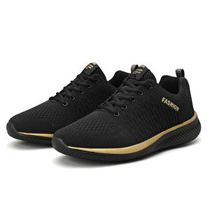 Zapatos informales transpirables ligeros de moda para hombres y mujeres Nuevo estilo Estilo para caminar Cómodos y a la moda - Product Image 2