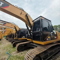 Excavatrice hydraulique d'occasion CAT 323D2L de qualité supérieure, bien entretenue, faible consommation de carburant, pour la construction routière et les projets municipaux