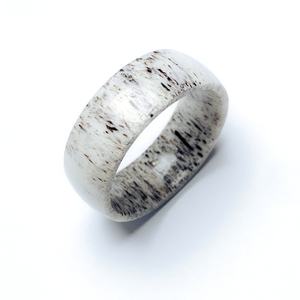 마초 쥬얼리 맞춤형 6mm 8mm 돔형 가장자리 천연 사슴 뿔 웨딩 밴드 약혼 파티 CMA 인증을위한 클래식 스타일 - Product Image 5