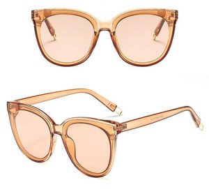 Occhiali da Sole Estivi da Donna Stile Vintage Cat Eye con Montatura Oversize in PC e <span class=keywords><strong>Lenti</strong></span> in Blu Bianco Oro Trasparente Rosso - Product Image 4
