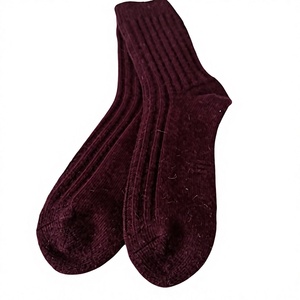 Wholesale Men's <b>Burgundy</b> Ribbed Knitted Wool Crew <b>Socks</b> Thick Winter Warm Daily Wear Solid Color Classic Style OEM ODM - Product Image 3