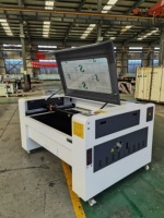 Machine de découpe laser CO2 (6090) - Découpeuse et graveuse laser pour acrylique, bois et MDF