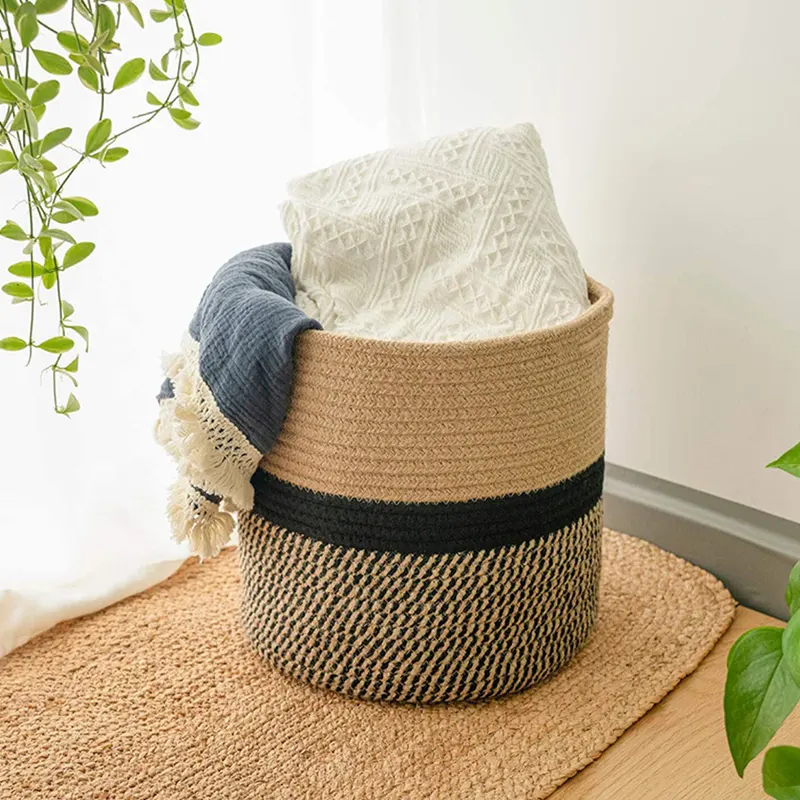 Wholesale Customize Size Large Woven Cotton Rope Storage Basket Toys Woven Storage Laundry Sundries Storage Baskets With Handle