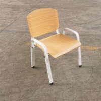 Chaises d'étude d'étudiants au design contemporain en bois massif avec cadre en métal pour les collèges élémentaires Caractéristiques durables en gros
