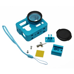 Boîtier de protection en alliage d'aluminium pour caméra d'action <span class=keywords><strong>GoPro</strong></span> <span class=keywords><strong>Hero</strong></span> <span class=keywords><strong>4</strong></span> 3+ 3 avec capuchon d'objectif et sangle de poignet - Product Image 2