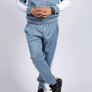 Conjunto Deportivo Personalizado para Hombre, Camiseta y Pantalones Cortos para Gimnasio, que Absorben la Humedad - Product Image 5