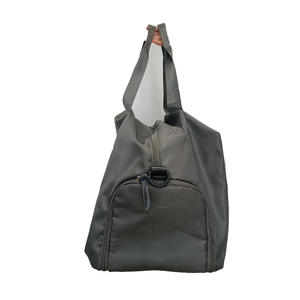 2025 moda Unisex multicolor cierre de cremallera poliéster bolso de mano bordado decoración portátil uso al aire libre todas las estaciones - Product Image 5