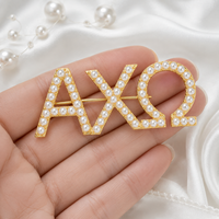 Broche en alliage avec symbole Alpha Chi Omega de la sororité grecque ACO, design personnalisé avec logo disponible, perles blanches, cadeau