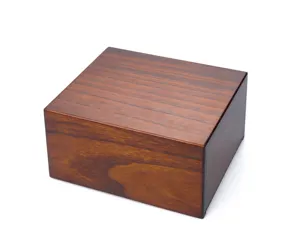 Animal Crematorium Wooden Cremation Urns Pet Cremation Biodegradable Urn Cremation