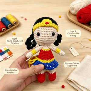<span class=keywords><strong>Muñeca</strong></span> de Ganchillo Hecha a Mano de la Mujer Maravilla, Juguete de Peluche de Superhéroe, Algodón PP Bordado, Personalizado para Cumpleaños, MOQ Bajo - Product Image 3