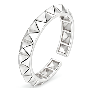 Bracelet manchette à pointes pyramidales en argent sterling 925 – Bijou audacieux clouté et tendance - Product Image 2