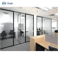 Cloison de séparation en verre pour bureau commercial, design moderne, cadre en aluminium, insonorisation 45 dB, écologique, installation rapide, école