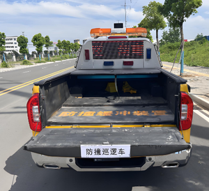 Foton Unint 5 places 4x4 Nouveau pick-up de remorquage avec benne de chargement et réservoir de carburant 70 dispositifs de sécurité anti-collision pour <span class=keywords><strong>la</strong></span> protection routière et <span class=keywords><strong>la</strong></span> <span class=keywords><strong>patrouille</strong></span> - Product Image 5