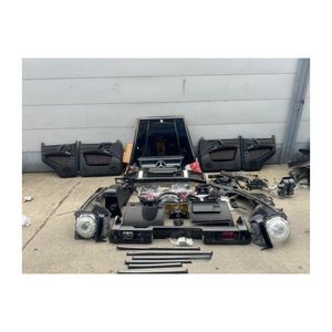 Best-seller originale per <span class=keywords><strong>Mercedes</strong></span> Benz <span class=keywords><strong>classe</strong></span> G <span class=keywords><strong>paraurti</strong></span> di alta qualità G500 G63AMG W463 Kit <span class=keywords><strong>paraurti</strong></span> anteriore assemblaggio griglia auto usata - Product Image 1