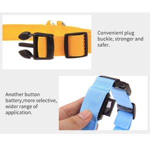 <span class=keywords><strong>Collar</strong></span> de nailon para perros y mascotas, <span class=keywords><strong>Collar</strong></span> de entrenamiento táctico eléctrico grueso y brillante con luz Led de lujo con logotipo personalizado, carga USB, venta al por mayor - Product Image 5