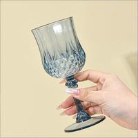 Verres à vin en plastique bleu vintage transparents style rétro pour réceptions de mariage et événements festifs
