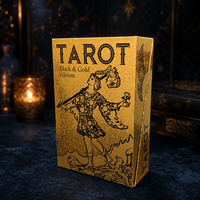 Boîte cadeau pour cartes de tarot noires et dorées, emballage en papier rigide personnalisé en gros avec insert en mousse de velours, couvercle rabattable pour jeux de cartes oracle