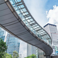 Pont piétonnier en structure d'acier préfabriquée durable, pont à treillis préfabriqué pour surface aquatique, certification CE européenne