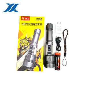Lampe torche LED tactique portable puissante et étanche pour l'extérieur – Fabrication usine - Product Image 2