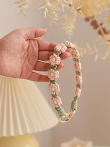 Cinturino da Polso Intrecciato a Mano Puro Bonie Brand 30cm con Design a Fiori Margherita, Catena per Cellulare, Portachiavi a Doppia Testa, Cordino - Product Image 2