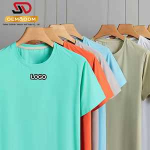 Jsd <span class=keywords><strong>2025</strong></span> OEM Bán Buôn Puff In Đồng Bằng Polyester 180 GSM Áo Phông Với Mô Hình Tùy Chỉnh T Áo Sơ Mi Quá Khổ Của Nam Giới T-Shirts Cho Nam Giới - Product Image 2