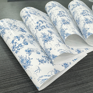 Papier d'art personnalisable Papier d'emballage pour chaussures Vêtements Cadeaux Emballage Imprimé Motif Couleur Fabriqué à partir de papier couché Kraft - Product Image 5