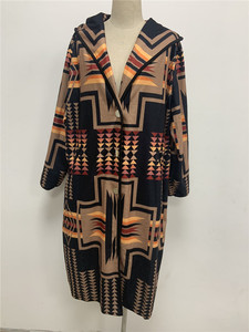 Cardigan à motif aztèque imprimé pour femme, grande taille, à capuche, manches longues, manteau tribal avec poches 2026 - Product Image 4