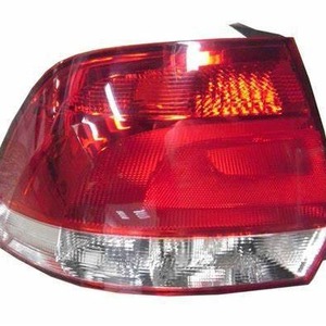 Luces Traseras de Coche Nine Wings 6RU9450956 para Polo Sedan Vento Halógenas 12V - Product Image 1