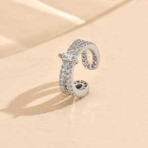 Boucles d'oreilles à pince en forme géométrique en cuivre plaqué or à la mode pour femmes de haute qualité bijoux en Zircon à la mode pour les cadeaux de fêtes - Product Image 5