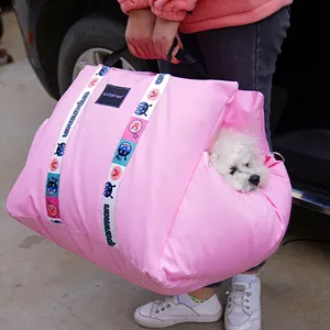 Korean Dog Car Seat Luxury Outdoor Travel Safe Comfortable Waterproof Adjustable Portable Small Dog Car Seat Bag