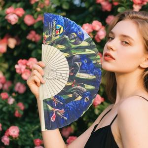 Éventail de 23cm en bois de bambou pliable à la main pour le mariage Éventail Rave Party Folk Art Festival Éventails à main - Product Image 4
