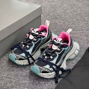 Chaussures de marche pour femme de luxe en gros, style décontracté, maille respirante, antidérapantes, lacets, plateforme, personnalisées, 3XL, originales - Product Image 2