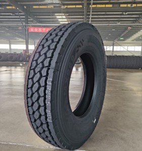 Pneumatico per camion gomma naturale Tubeless Semi camion pneumatico 295/75 r22,5 tutte le posizioni o sterzare pneumatici per lungo raggio - Product Image 1