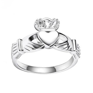 Anello di amicizia e gruppo di amore <span class=keywords><strong>con</strong></span> simboli corona di cuore in argento Sterling tradizionale Claddagh anello di amicizia celtica - Product Image 1