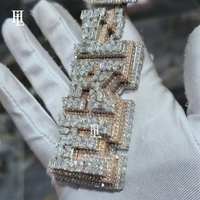 Liontin Nama Custom Vvs Moissanite untuk Pria, Hip Hop Iced Out, Bersertifikat GRA, Berlian Baguette Vertikal, Perhiasan