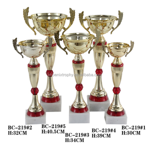 I campioni dell'evento sportivo di alta qualità assegnano il trofeo in metallo direttamente dalla coppa <span class=keywords><strong>e</strong></span> dalla targa di metallo di calcio - Product Image 3