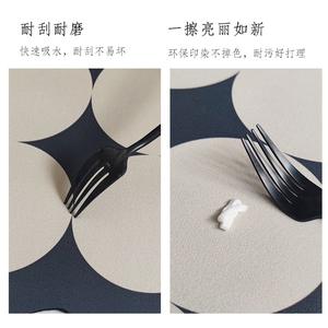 Tapis de bain géométrique minimaliste, forme personnalisée, absorbant et antidérapant pour salle de bain et toilettes - Product Image 5