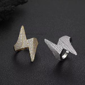 Hip-hop Zircon High-end Ring, Women's Light Luxury Personalized Jewelry Full of Diamonds Men's Ring Wholesale - Product Image 2