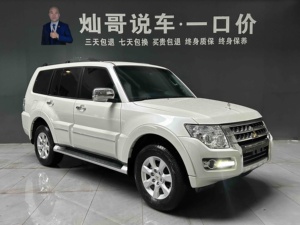 มิตซูบิชิ ปาเจโร V93 ปี <span class=keywords><strong>2022</strong></span> รถ SUV มือสองสำหรับขับขี่ออฟโรด เครื่องยนต์ 3.0L V6 เบาะผ้า รุ่นตะวันออกกลาง ขับเคลื่อน 4 ล้อ นำเข้า - Product Image 5