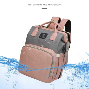 Wasserdichter USB-Ladeans chluss Mumien tasche Babybett Sonnenschutz Wickelt asche Rucksack mit Wickels tation - Product Image 6