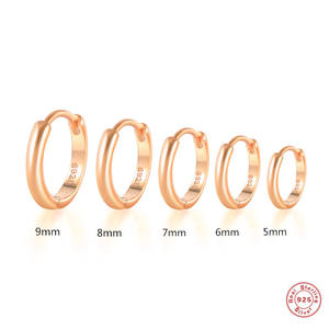 New Arrival <strong>Gold</strong> Plated Popular Minimalist 925 Sterling Silver <strong>Earrings</strong> Custom <strong>Hoop</strong> <strong>Earrings</strong> for Women - Product Image 4