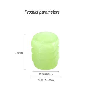 Pièces automobiles capuchon de Valve de pneu lumineux lueur dans l'obscurité capuchon de Valve de pneu à vide capuchon anti-poussière pour toute voiture 4 pièces dans un paquet - Product Image 3
